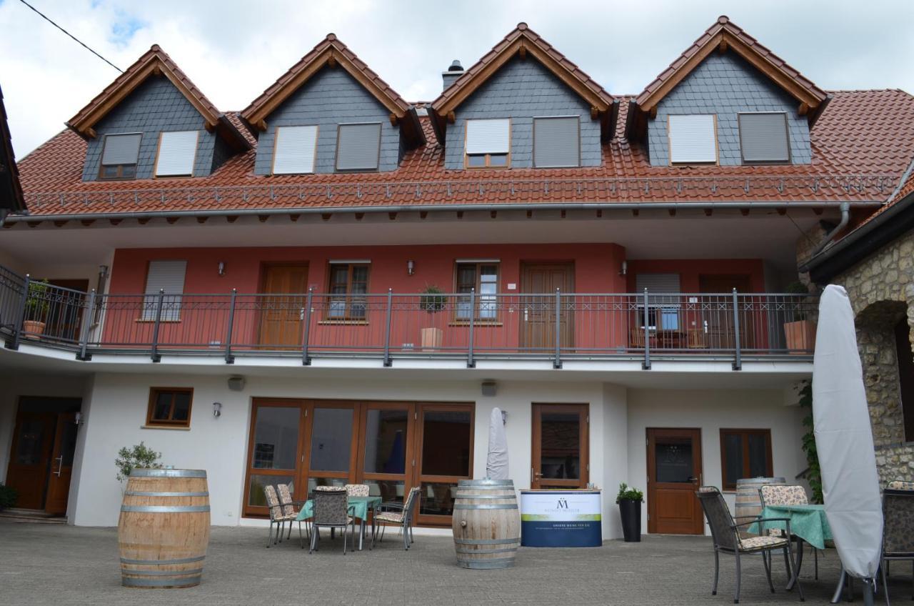 Hofgut Metzler Hotel Gau-Heppenheim Exterior photo